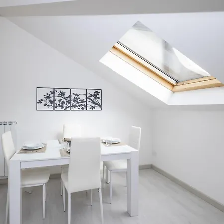 Le Gemme-1 By Interhome * Meina